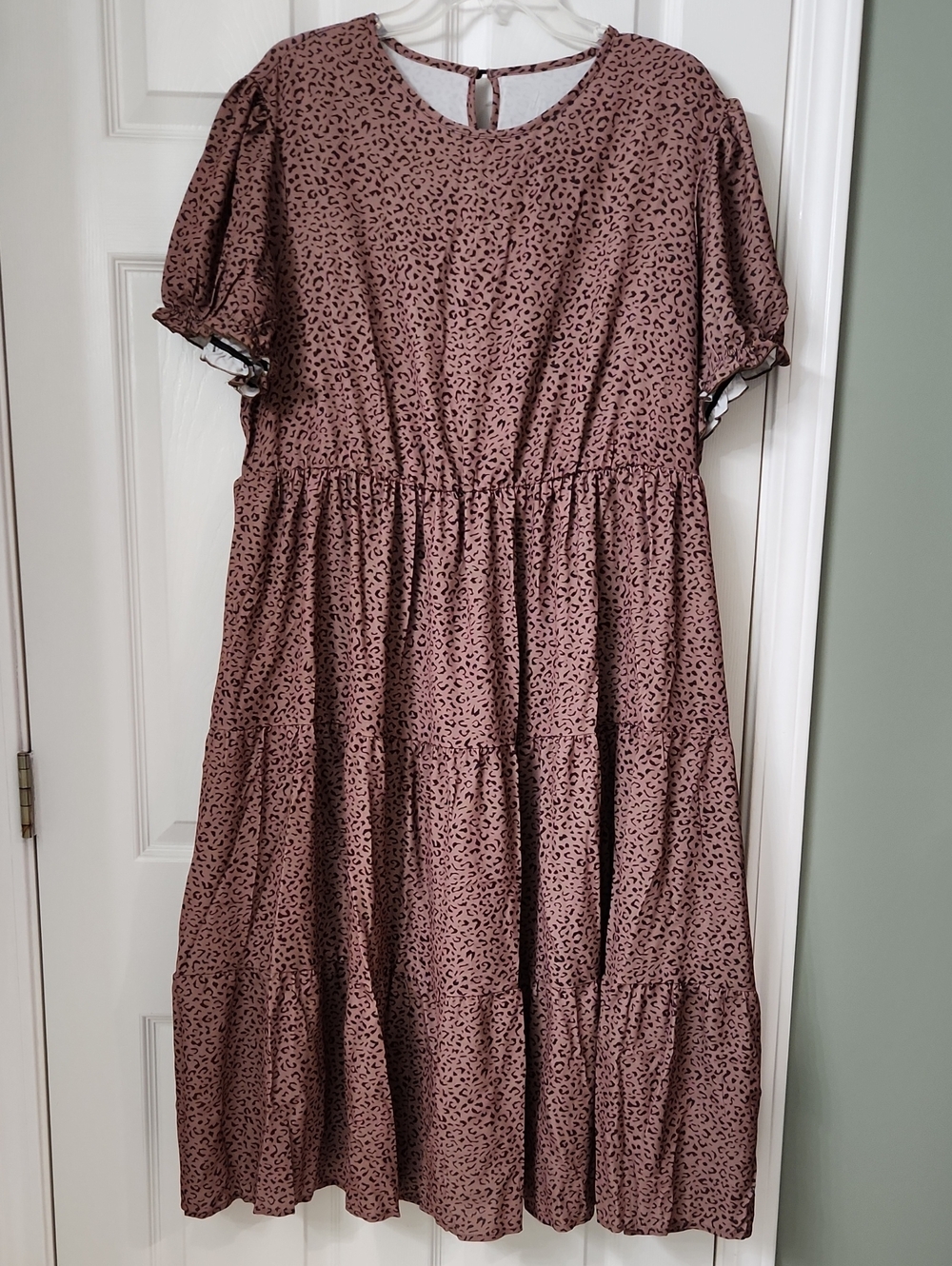 Tiered Short Sleeve Midi Dress